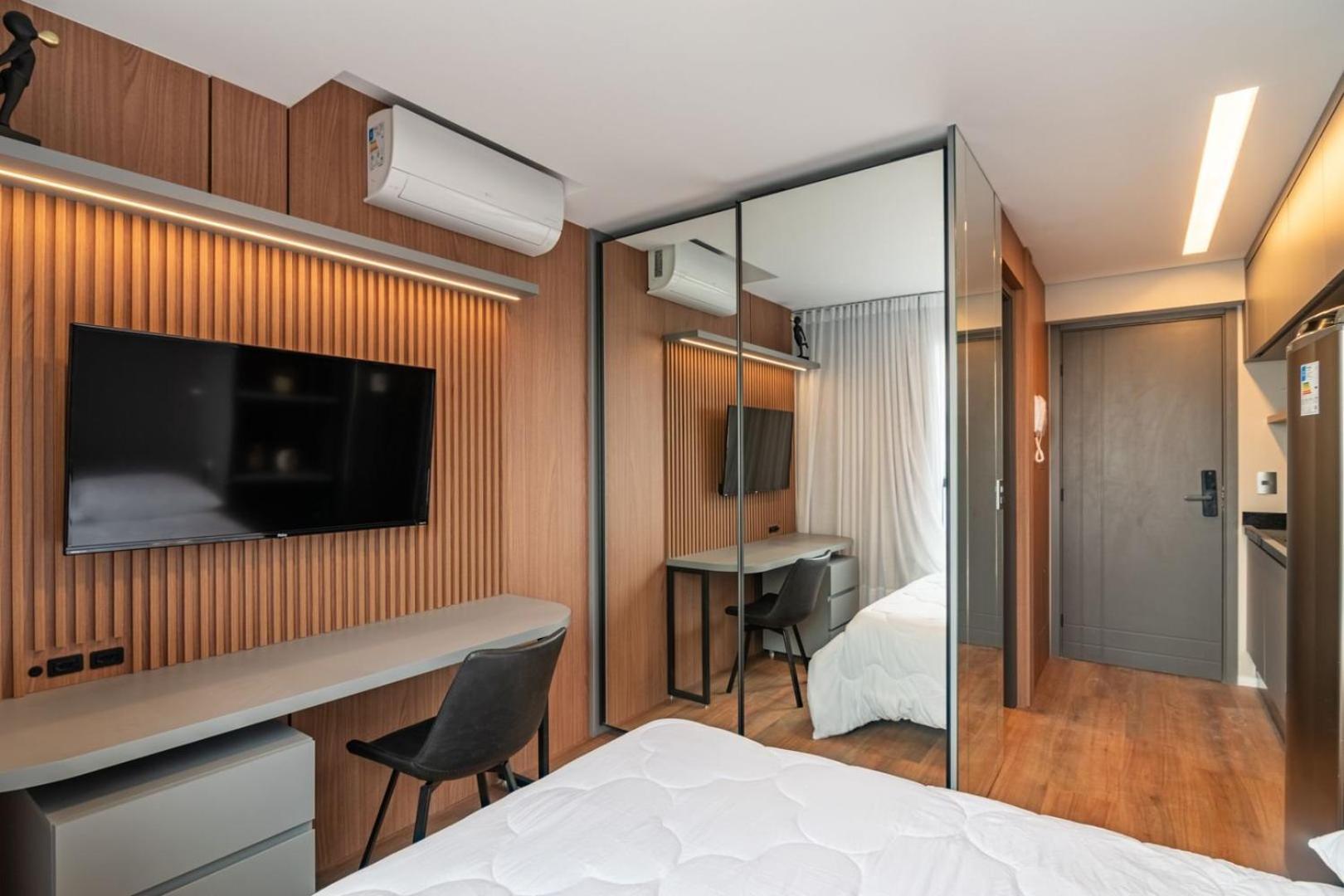 Apartment Vibe Batel - Proximo De E Super Moderno