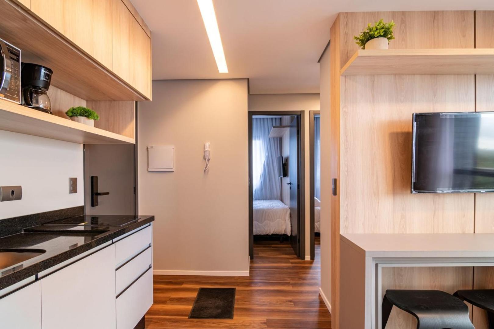 Vibe Batel - Proximo De E Super Moderno Apartment